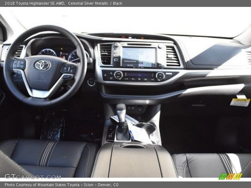 Celestial Silver Metallic / Black 2018 Toyota Highlander SE AWD