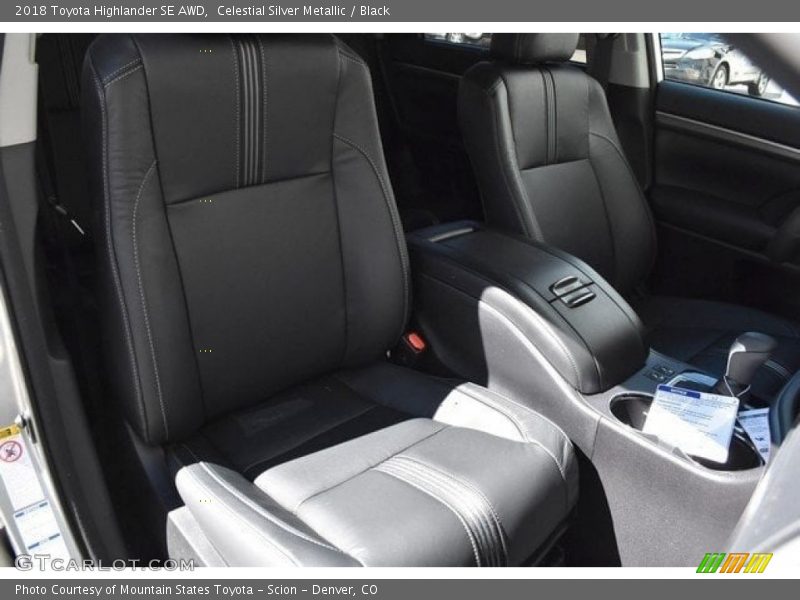 Celestial Silver Metallic / Black 2018 Toyota Highlander SE AWD