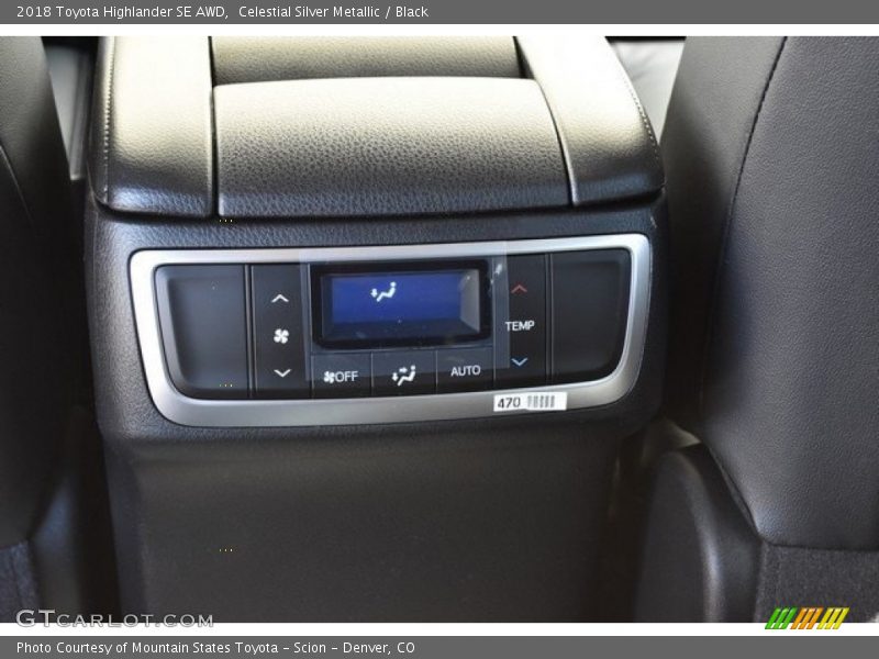 Celestial Silver Metallic / Black 2018 Toyota Highlander SE AWD