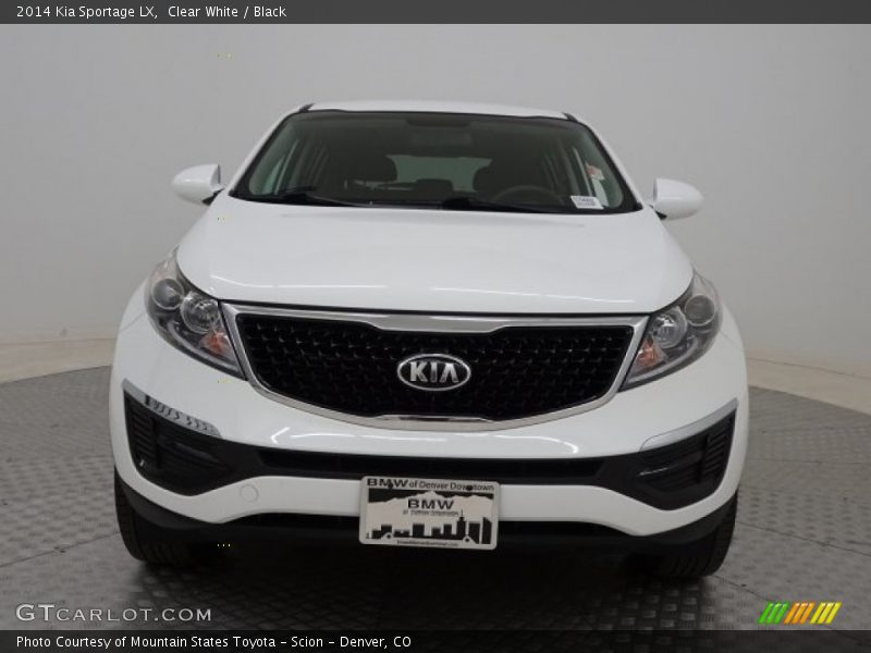 Clear White / Black 2014 Kia Sportage LX