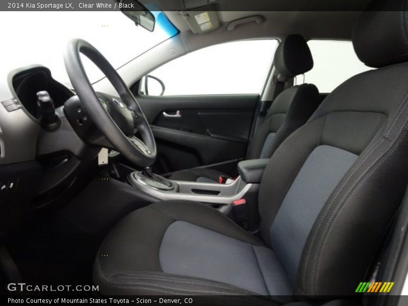 Clear White / Black 2014 Kia Sportage LX