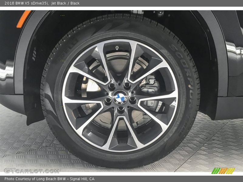 Jet Black / Black 2018 BMW X5 sDrive35i