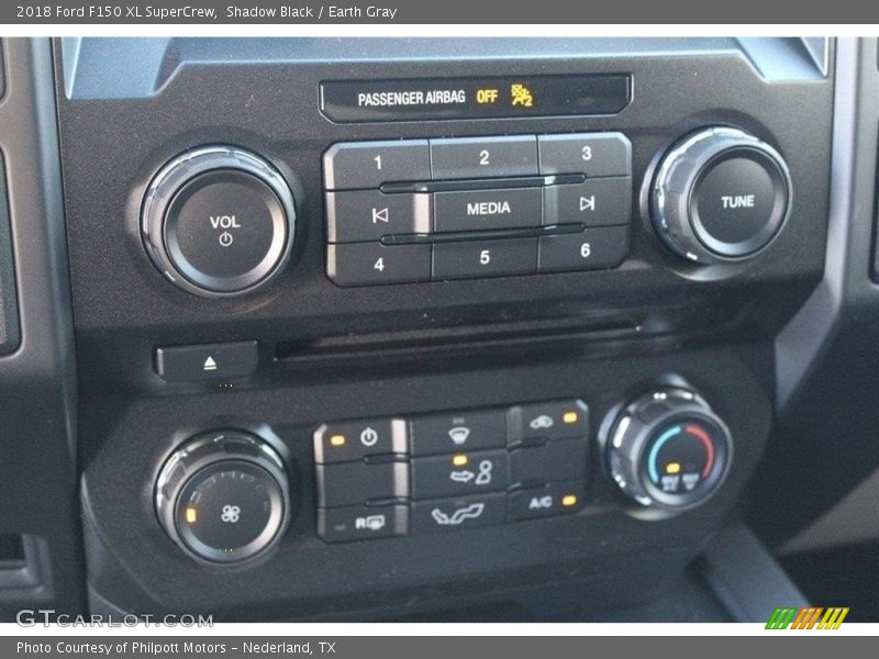 Shadow Black / Earth Gray 2018 Ford F150 XL SuperCrew