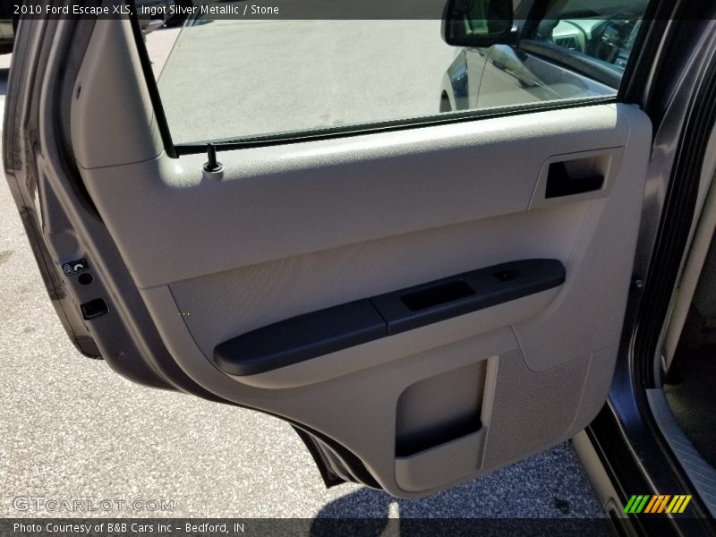Ingot Silver Metallic / Stone 2010 Ford Escape XLS