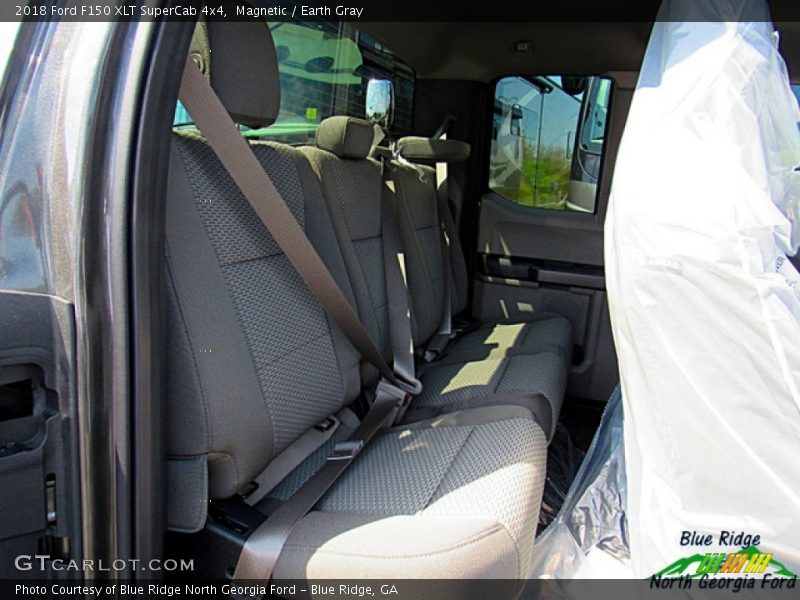 Magnetic / Earth Gray 2018 Ford F150 XLT SuperCab 4x4