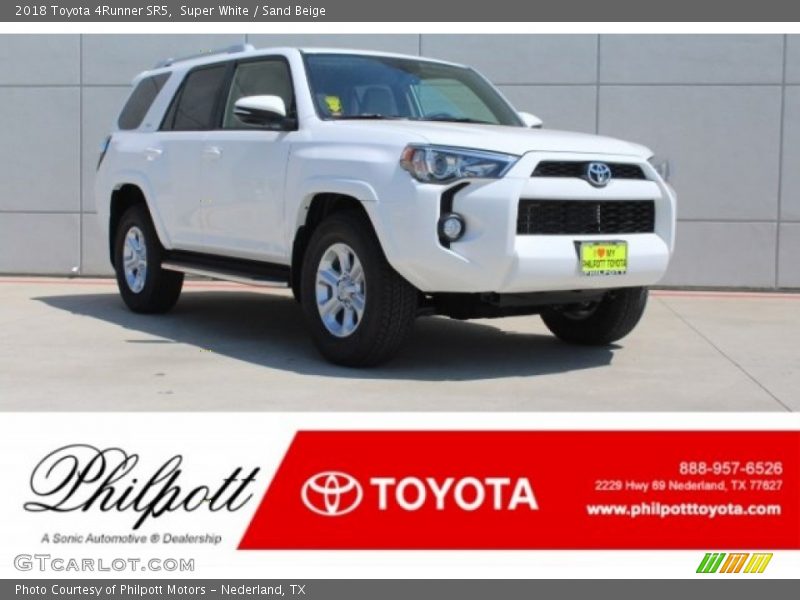 Super White / Sand Beige 2018 Toyota 4Runner SR5
