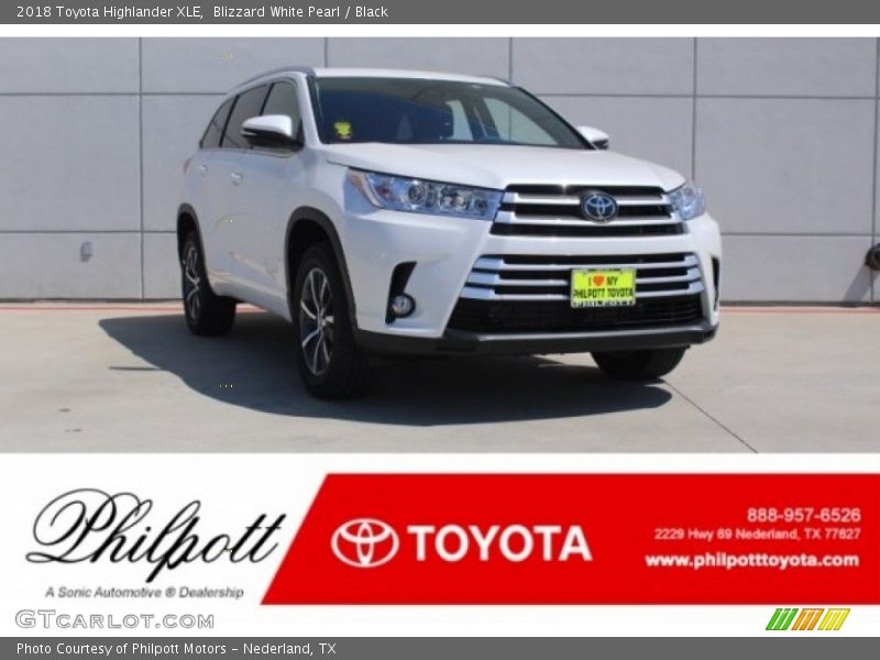 Blizzard White Pearl / Black 2018 Toyota Highlander XLE