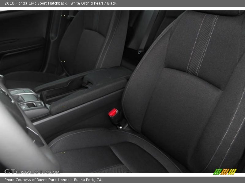 White Orchid Pearl / Black 2018 Honda Civic Sport Hatchback