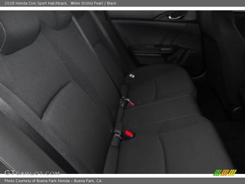 White Orchid Pearl / Black 2018 Honda Civic Sport Hatchback