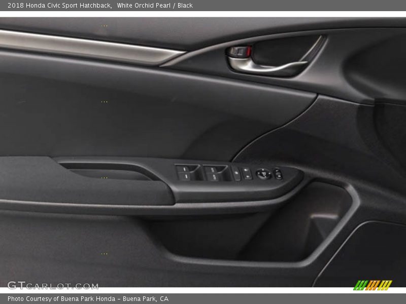 White Orchid Pearl / Black 2018 Honda Civic Sport Hatchback