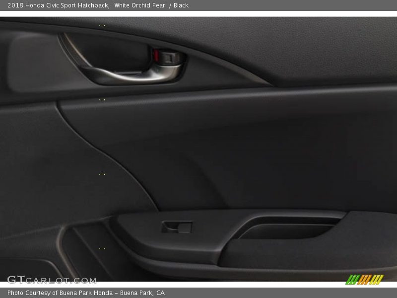 White Orchid Pearl / Black 2018 Honda Civic Sport Hatchback