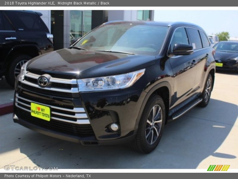 Midnight Black Metallic / Black 2018 Toyota Highlander XLE