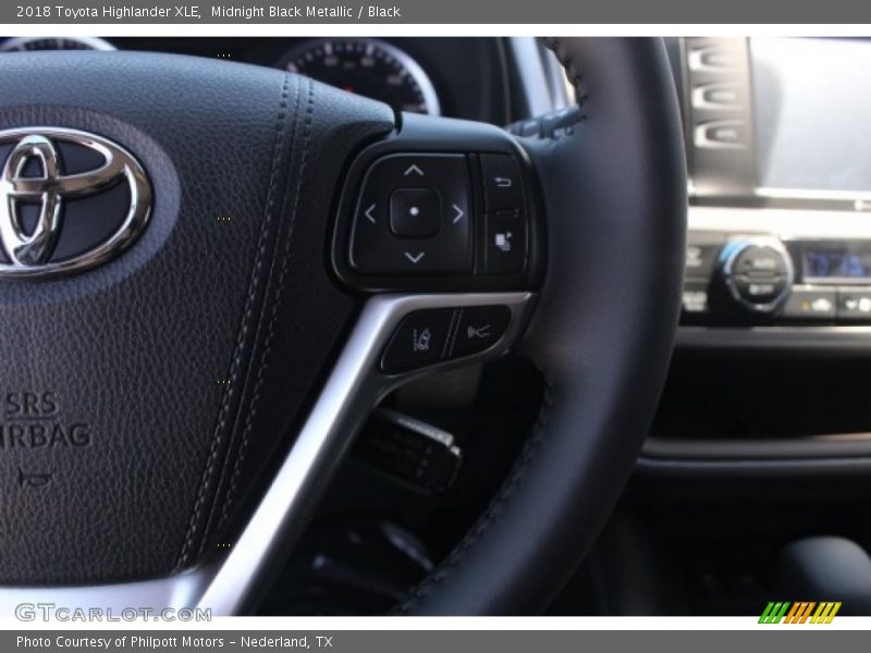 Midnight Black Metallic / Black 2018 Toyota Highlander XLE
