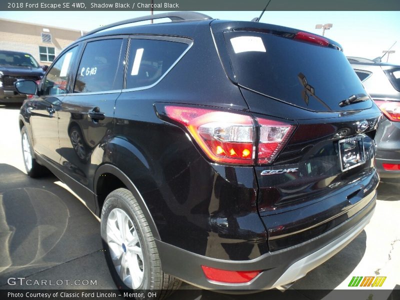 Shadow Black / Charcoal Black 2018 Ford Escape SE 4WD
