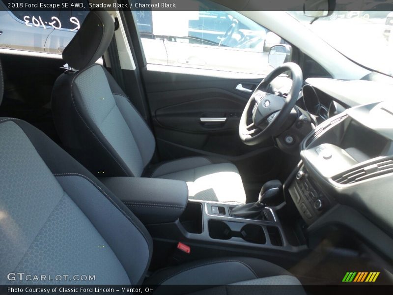 Shadow Black / Charcoal Black 2018 Ford Escape SE 4WD