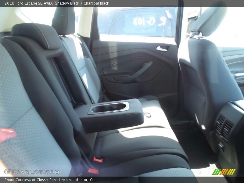 Shadow Black / Charcoal Black 2018 Ford Escape SE 4WD