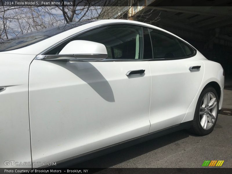 Pearl White / Black 2014 Tesla Model S