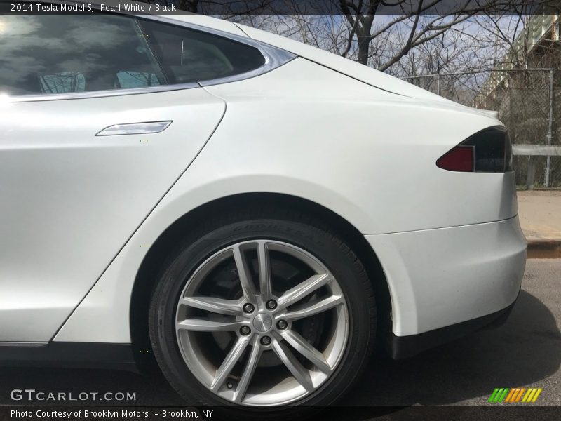  2014 Model S  Wheel