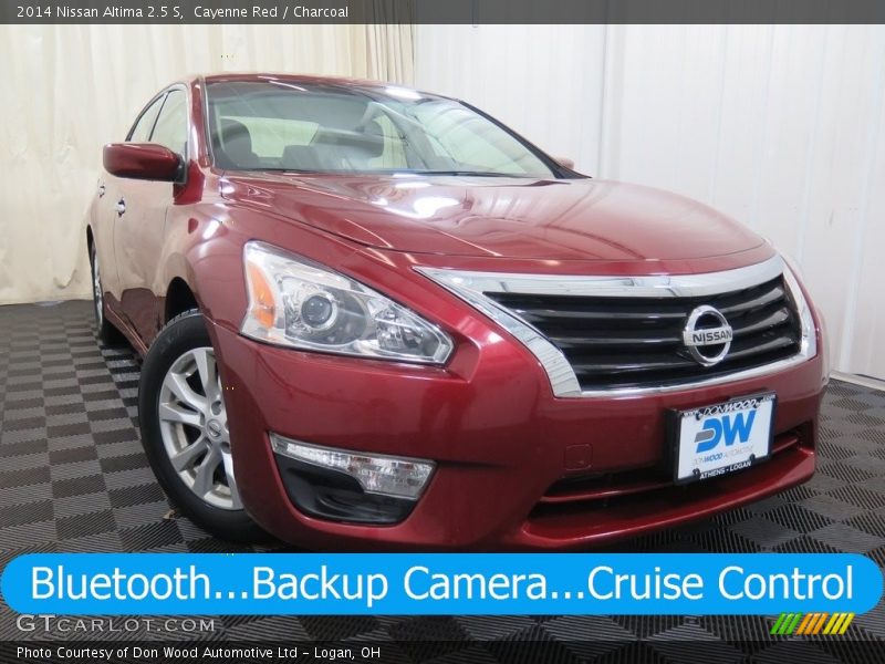 Cayenne Red / Charcoal 2014 Nissan Altima 2.5 S