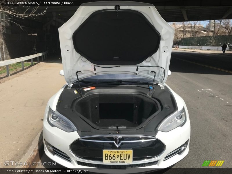  2014 Model S  Trunk