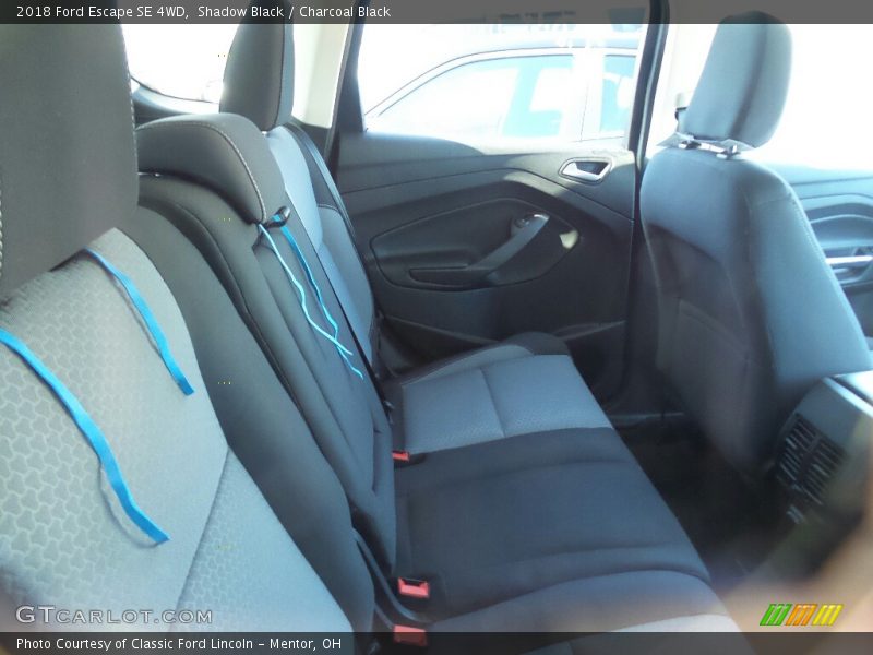 Shadow Black / Charcoal Black 2018 Ford Escape SE 4WD