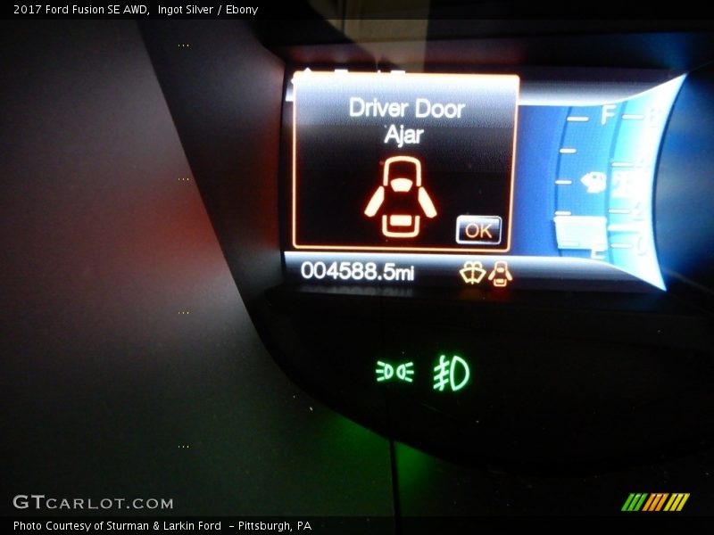 Ingot Silver / Ebony 2017 Ford Fusion SE AWD