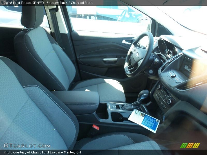 Shadow Black / Charcoal Black 2018 Ford Escape SE 4WD