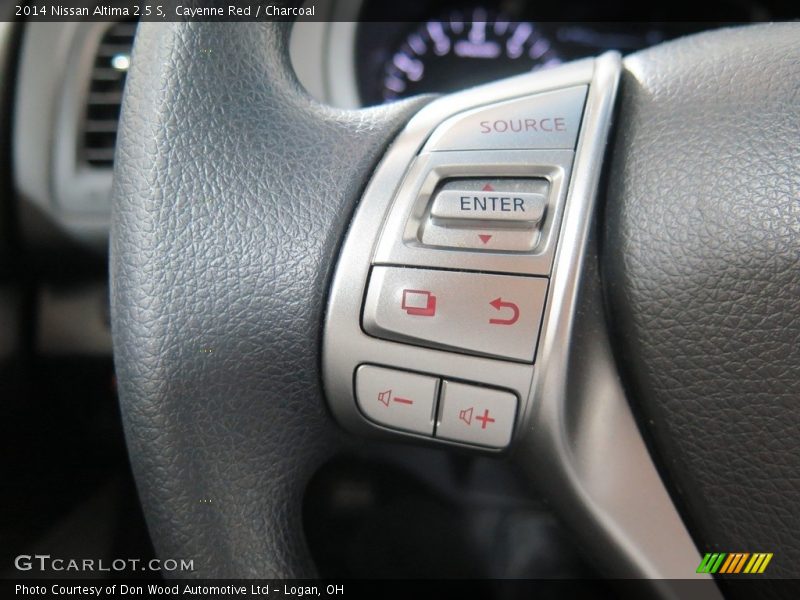 Cayenne Red / Charcoal 2014 Nissan Altima 2.5 S