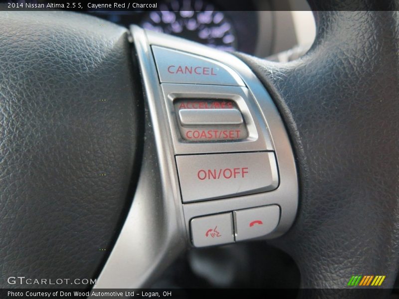 Cayenne Red / Charcoal 2014 Nissan Altima 2.5 S