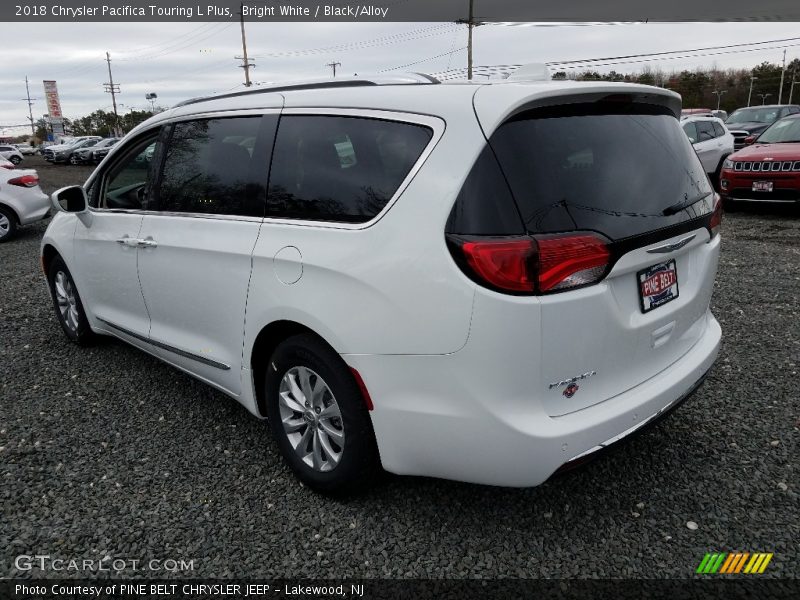 Bright White / Black/Alloy 2018 Chrysler Pacifica Touring L Plus