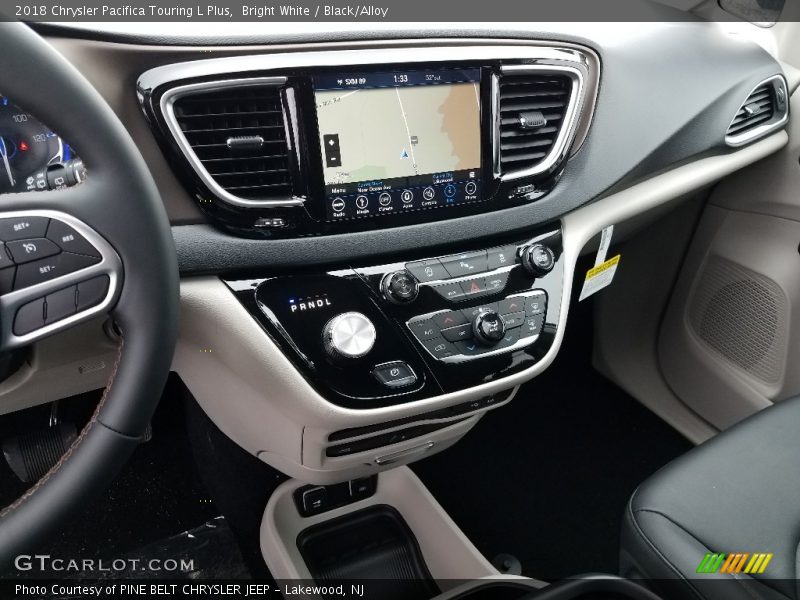 Bright White / Black/Alloy 2018 Chrysler Pacifica Touring L Plus