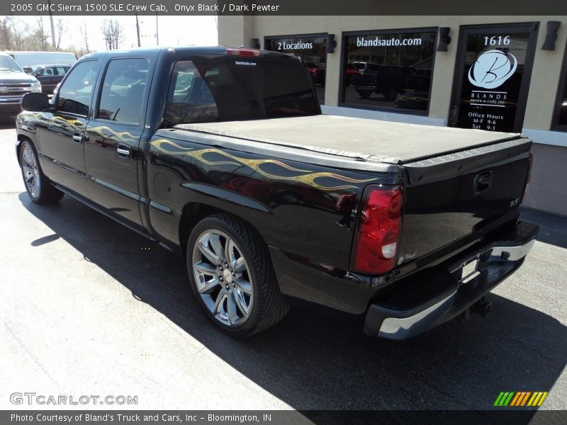 Onyx Black / Dark Pewter 2005 GMC Sierra 1500 SLE Crew Cab