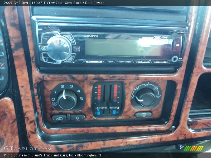 Onyx Black / Dark Pewter 2005 GMC Sierra 1500 SLE Crew Cab