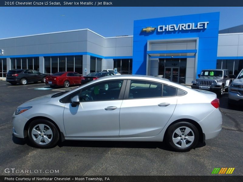 Silver Ice Metallic / Jet Black 2016 Chevrolet Cruze LS Sedan