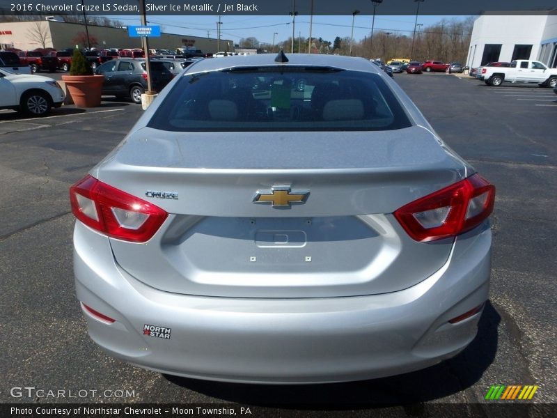 Silver Ice Metallic / Jet Black 2016 Chevrolet Cruze LS Sedan