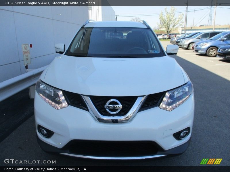 Moonlight White / Almond 2014 Nissan Rogue S AWD