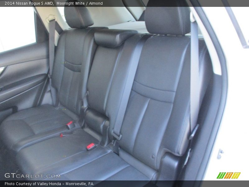 Moonlight White / Almond 2014 Nissan Rogue S AWD