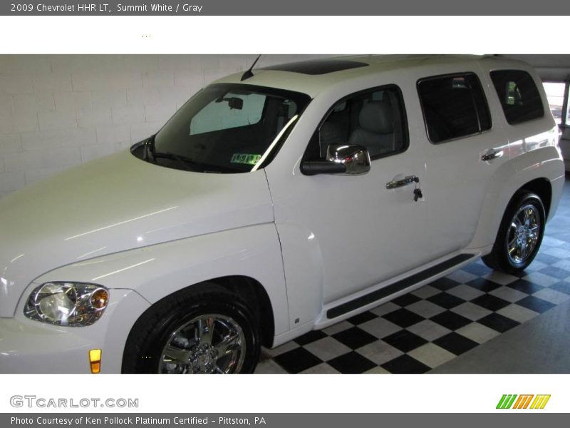 Summit White / Gray 2009 Chevrolet HHR LT