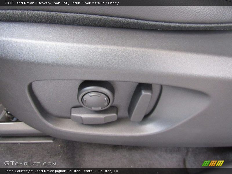 Indus Silver Metallic / Ebony 2018 Land Rover Discovery Sport HSE
