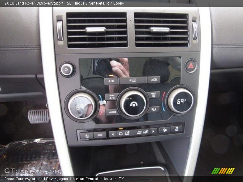 Indus Silver Metallic / Ebony 2018 Land Rover Discovery Sport HSE