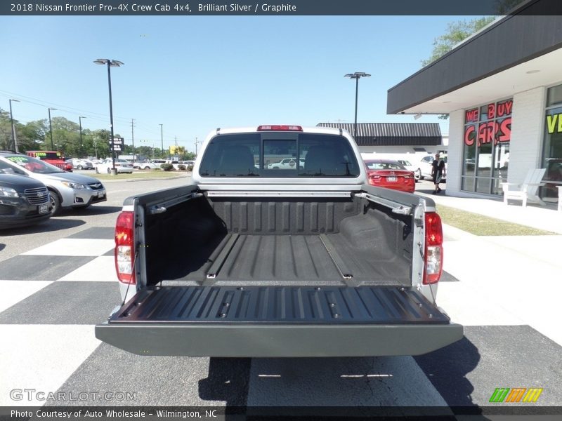 Brilliant Silver / Graphite 2018 Nissan Frontier Pro-4X Crew Cab 4x4
