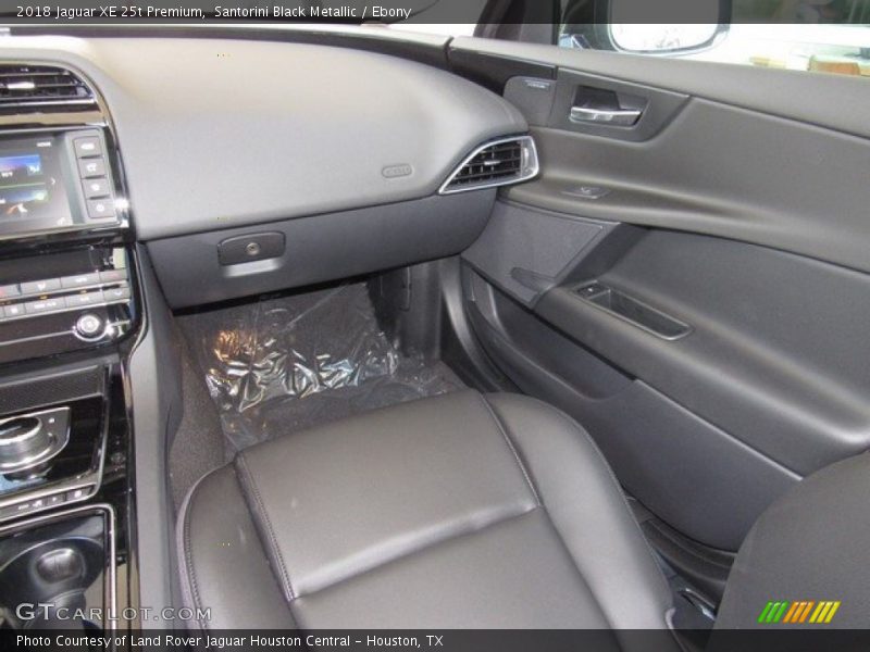 Santorini Black Metallic / Ebony 2018 Jaguar XE 25t Premium