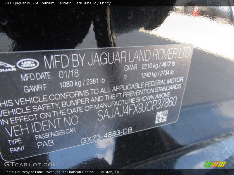 Santorini Black Metallic / Ebony 2018 Jaguar XE 25t Premium
