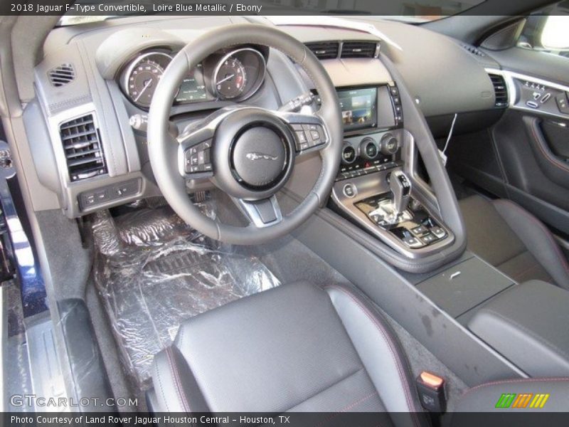 Dashboard of 2018 F-Type Convertible