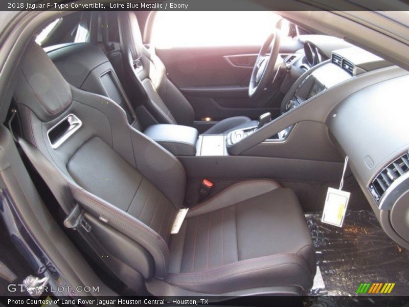 Loire Blue Metallic / Ebony 2018 Jaguar F-Type Convertible