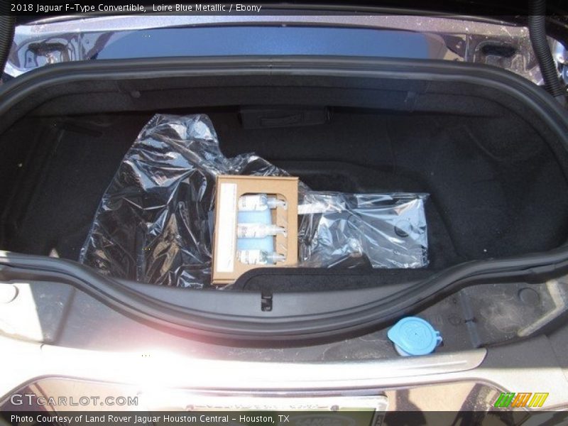 Loire Blue Metallic / Ebony 2018 Jaguar F-Type Convertible
