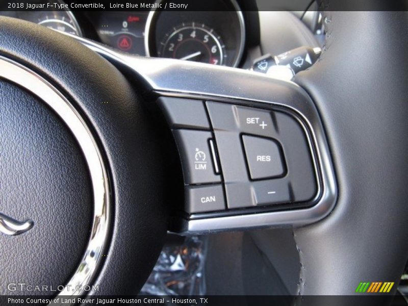 Controls of 2018 F-Type Convertible