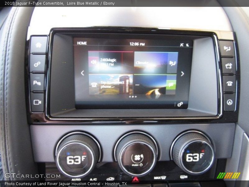 Controls of 2018 F-Type Convertible