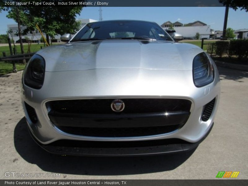 Indus Silver Metallic / Ebony 2018 Jaguar F-Type Coupe