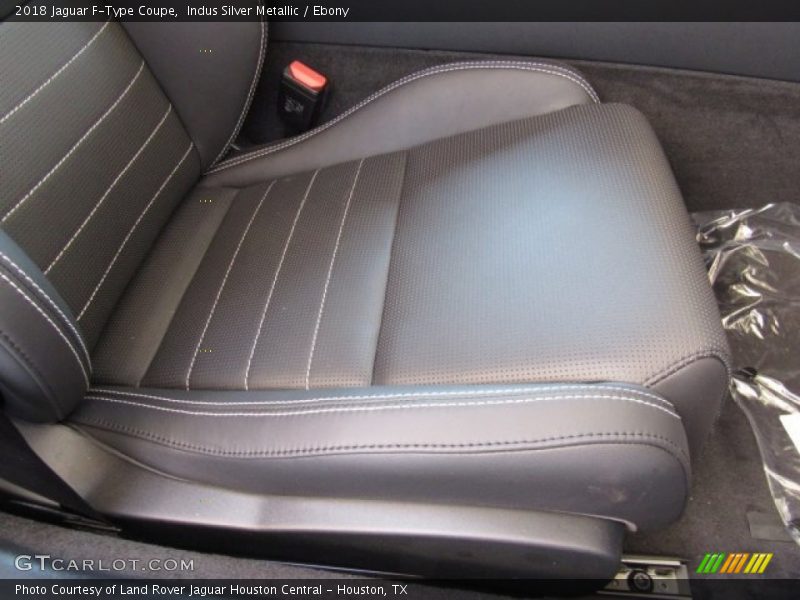 Indus Silver Metallic / Ebony 2018 Jaguar F-Type Coupe